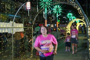 BIB: 
                            <button type="button" onclick="openModal(24677959)" class="btn btn-primary btn-sm float-right btn-popup" data-toggle="modal" data-target=".modal-high-quality">
                        <i class="fas fa-shopping-cart"></i> Add to Cart
                    </button>
                                            <button type="button" onclick="isThisMe(24677959, true)" class="btn btn-success btn-sm float-right btn-popup btn-isme hidden" data-toggle="tooltip" data-placement="bottom" title="นี่คือรูปของคุณใช่ไหม คลิกที่นี่เพื่อเอาเข้าอัลบั้ม">
                        <i class="fas fa-plus"></i> Add to album
                    </button>
                    <button type="button" onclick="isThisMe(24677959, false)" class="btn btn-warning btn-sm float-right btn-popup btn-isnotme hidden">
                        <i class="fas fa-ban"></i> Remove from album
                    </button>